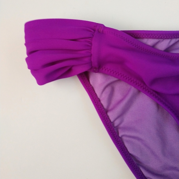 Victoria's Secret Purple Bikini Bottom Swimsuit M - Picture 2 of 5